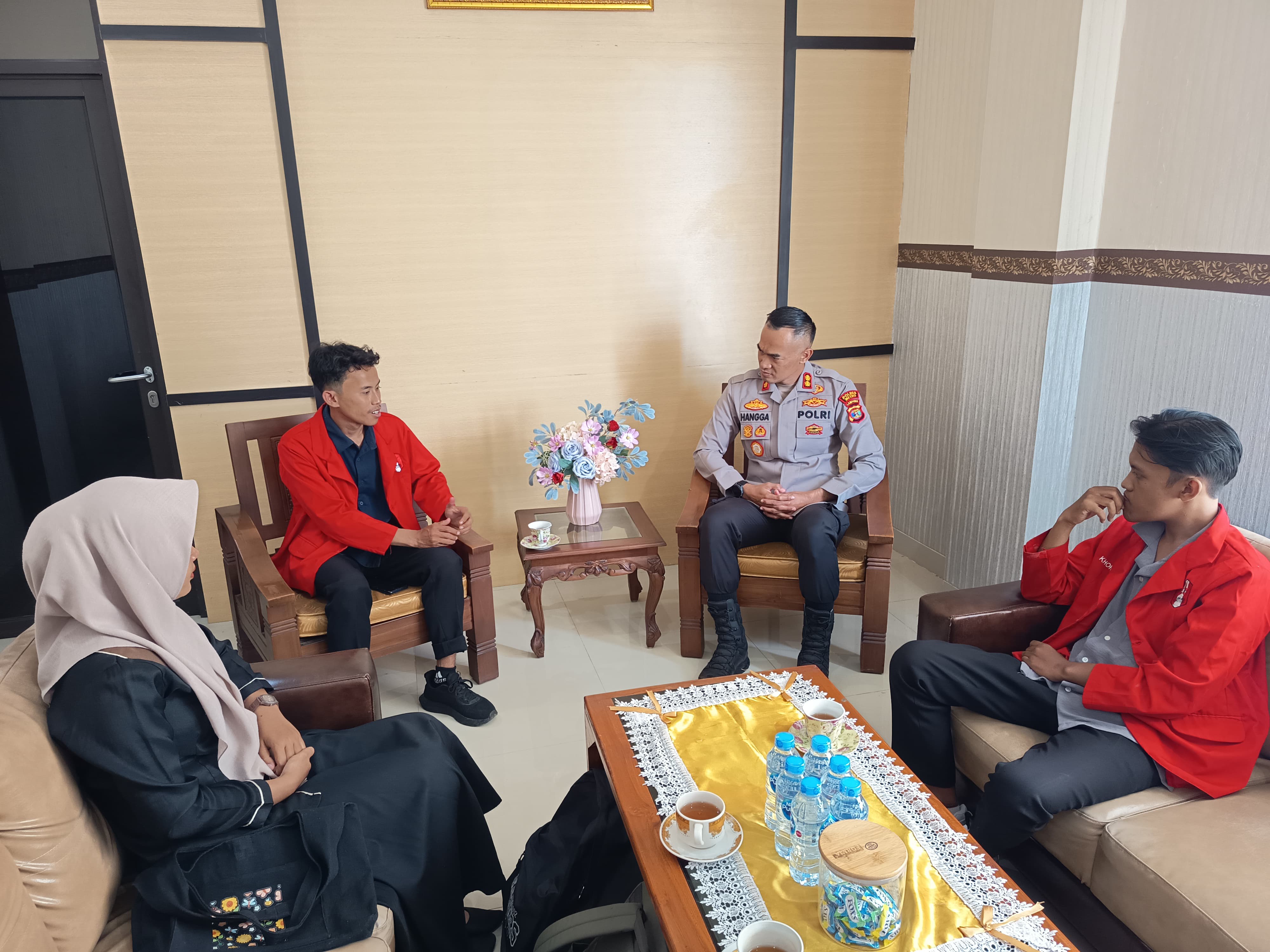 AUDIENS DAN BANGUN SINERGITAS PROGRAM DPC GMNI KOTA METRO DENGAN POLRES